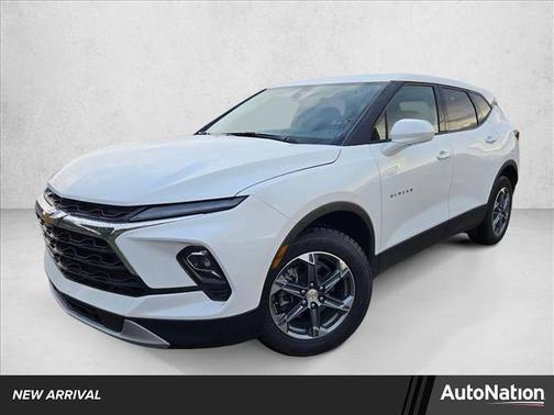 Summit White 2025 Chevrolet Blazer 2LT