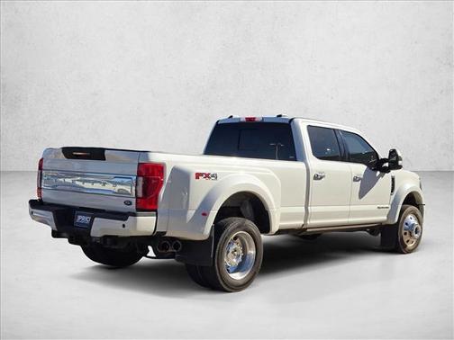2022 Ford F-450 Limited