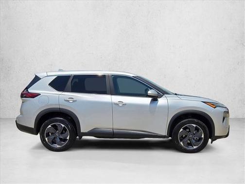 Brilliant Silver Metallic 2025 Nissan Rogue SV