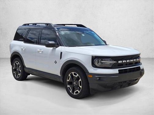 Oxford White 2022 Ford Bronco Sport Outer Banks