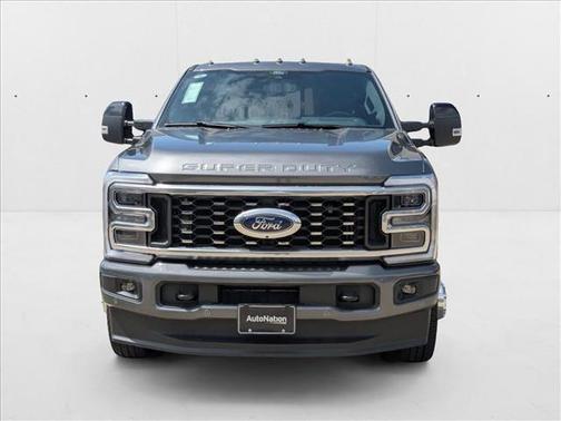 2025 Ford F-350 Platinum
