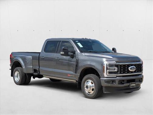 2025 Ford F-350 Platinum