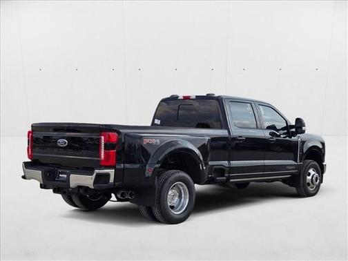 2025 Ford F-350 Lariat