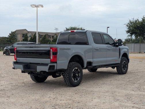 2025 Ford F-350 Platinum
