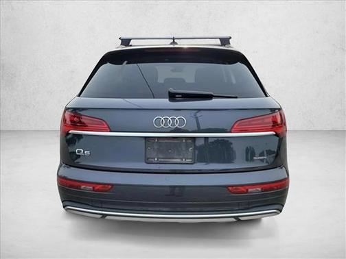 2021 Audi Q5 45 Premium Plus