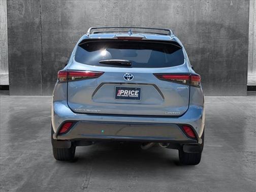 2024 Toyota Highlander Hybrid Limited