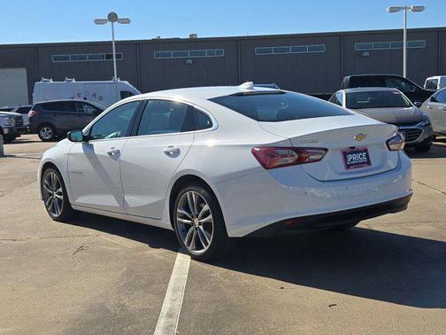 2024 Chevrolet Malibu FWD 2LT