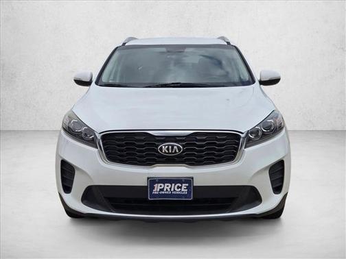 Snow White Pearl 2019 Kia Sorento LX