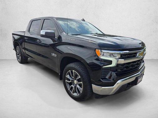 Black 2022 Chevrolet Silverado 1500 LT