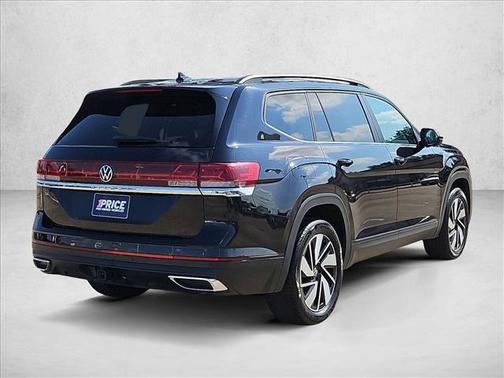 Deep Black Pearl 2025 Volkswagen Atlas 2.0T SE w/Technology