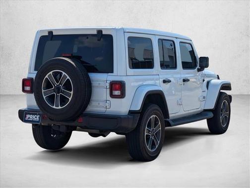 2023 Jeep Wrangler 4-Door Sahara 4x4