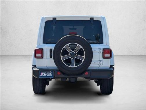2023 Jeep Wrangler 4-Door Sahara 4x4