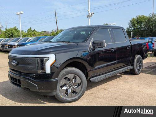 2025 Ford F-150 Lightning Flash