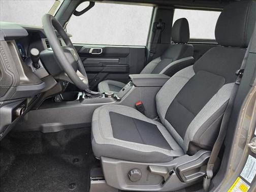 Carbonized Gray Metallic 2026 Ford Bronco Base 2 Door 4x4
