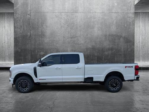 2025 Ford F-350 Platinum