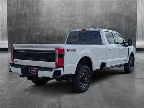 2025 Ford F-350 Platinum