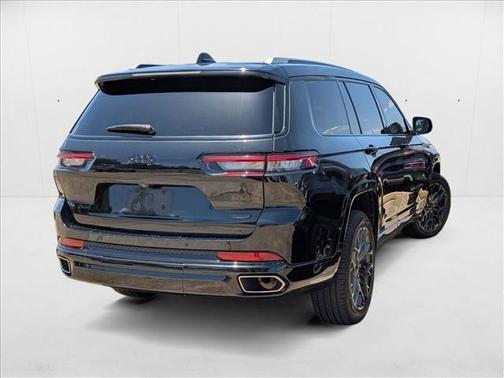 2023 Jeep Grand Cherokee L Summit Reserve