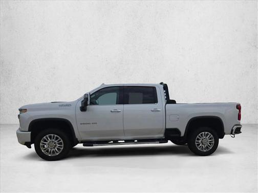 Iridescent Pearl Tricoat 2022 Chevrolet Silverado 2500 High Country