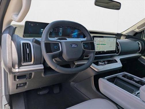 2025 Ford Expedition Max Active 4x2