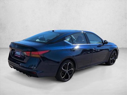 2024 Nissan Altima SR FWD