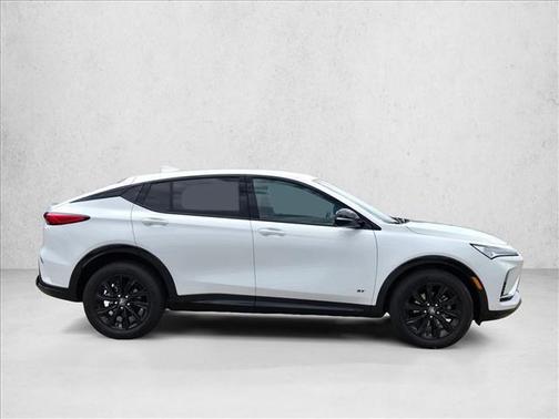 Summit White 2025 Buick Envista Sport Touring FWD