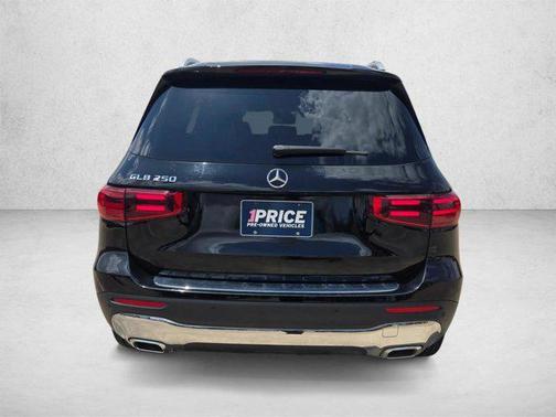 Night Black 2025 Mercedes-Benz GLB 250 Base