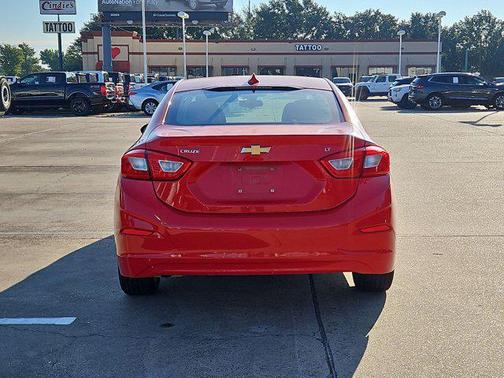 Red Hot 2018 Chevrolet Cruze LT