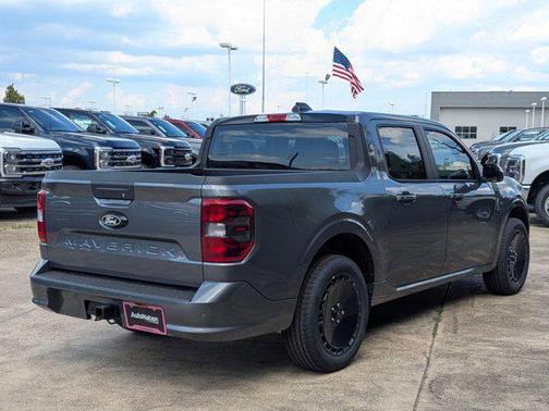 2025 Ford Maverick Lobo Standard