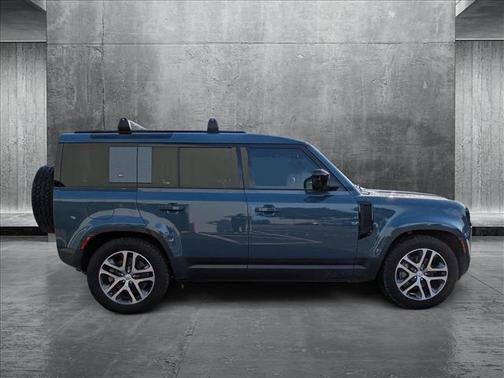 2020 Land Rover Defender 110 HSE