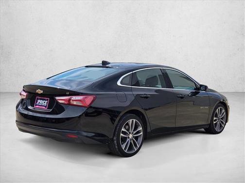 Mosaic Black Metallic 2024 Chevrolet Malibu FWD 2LT