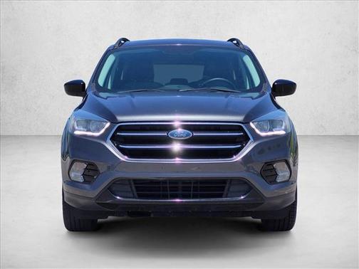White Platinum Metallic Tri-Coat 2017 Ford Escape SE