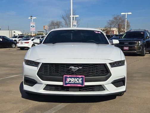 2024 Ford Mustang EcoBoost