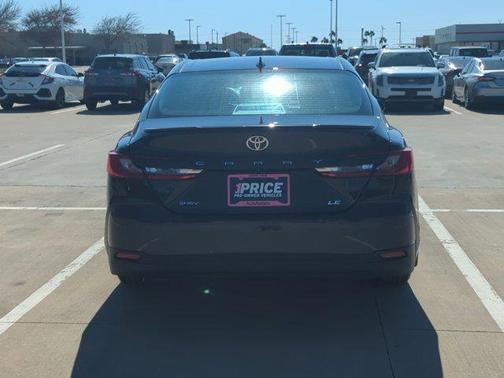 2025 Toyota Camry LE