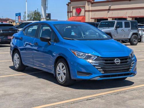 2023 Nissan Versa 1.6 S