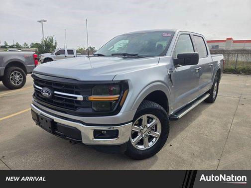 Iconic Silver Metallic 2025 Ford F-150 XLT
