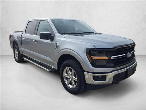 Iconic Silver Metallic 2025 Ford F-150 XLT
