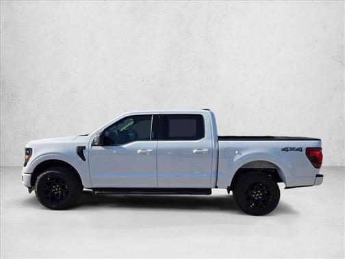 Oxford White 2026 Ford F-150 XLT