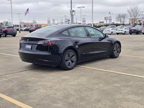 2023 Tesla Model 3 Standard Range