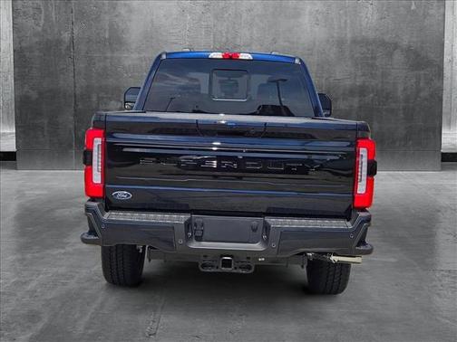 2025 Ford F-250 Platinum