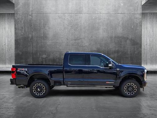 2025 Ford F-250 Platinum