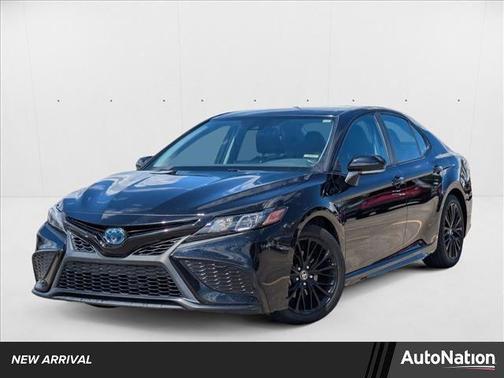 2022 Toyota Camry Nightshade Edition Hybrid