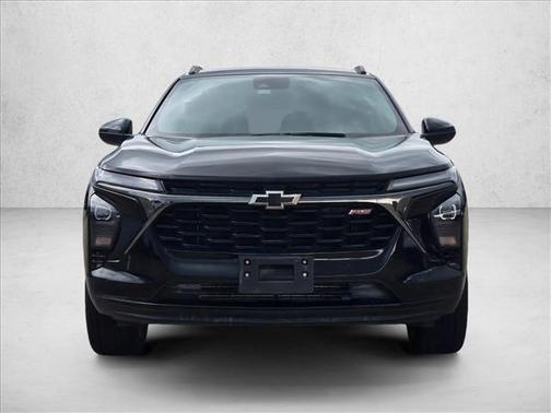 Mosaic Black Metallic 2025 Chevrolet Trax FWD 2RS