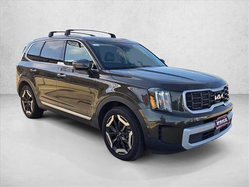 Dark Moss 2025 Kia Telluride S