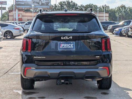 2024 Kia Sorento EX