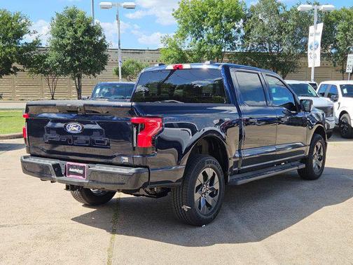 2025 Ford F-150 Lightning Flash
