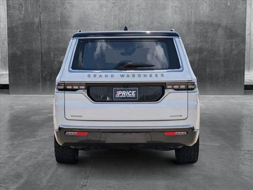 2022 Jeep Wagoneer Series III 4x2