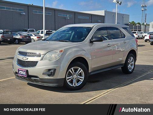 Champagne Silver Metallic 2013 Chevrolet Equinox LS