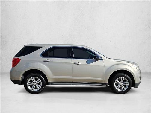 Champagne Silver Metallic 2013 Chevrolet Equinox LS