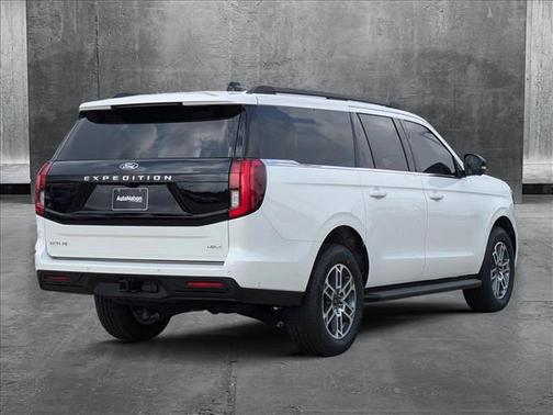 2025 Ford Expedition Max Active 4x2