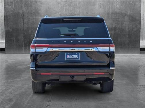 2024 Lincoln Navigator Premiere